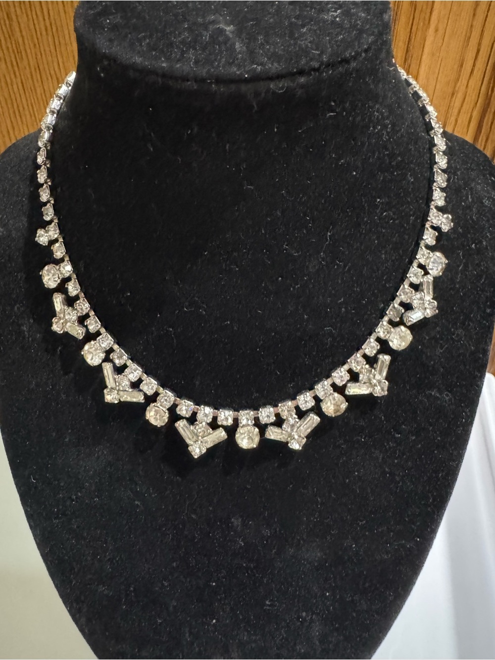 Vintage Weiss Clear Baguette and Round Crystal Choker Necklace